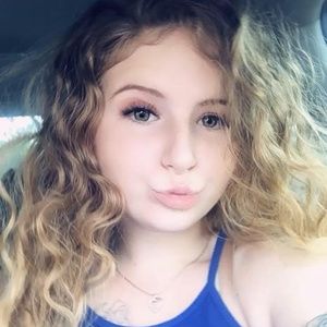 Meet your Posher, Kristena